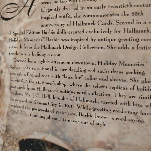 Victorian Elegance Barbie 1994 - Picture 9 of 10